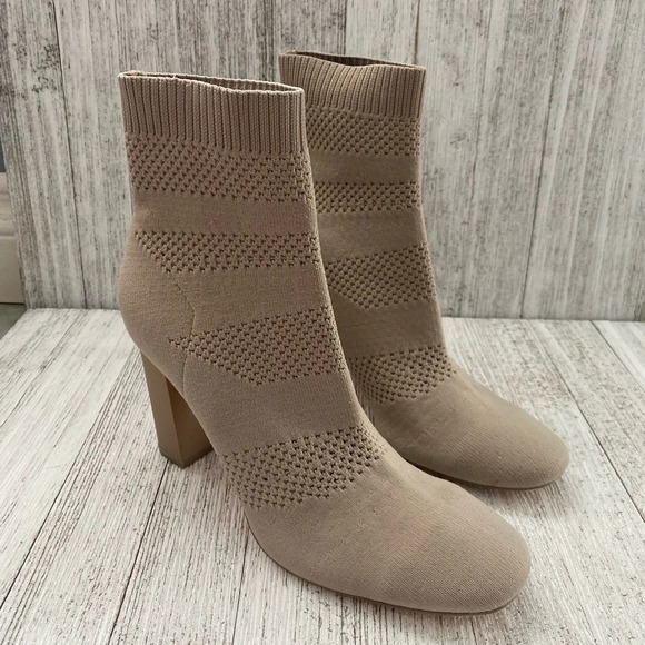 Zara Beige Sock Elastic Heel Booties Size 37 - Picture 1 of 10